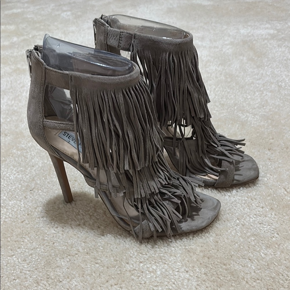 Steve Madden Gray Fringe Heels